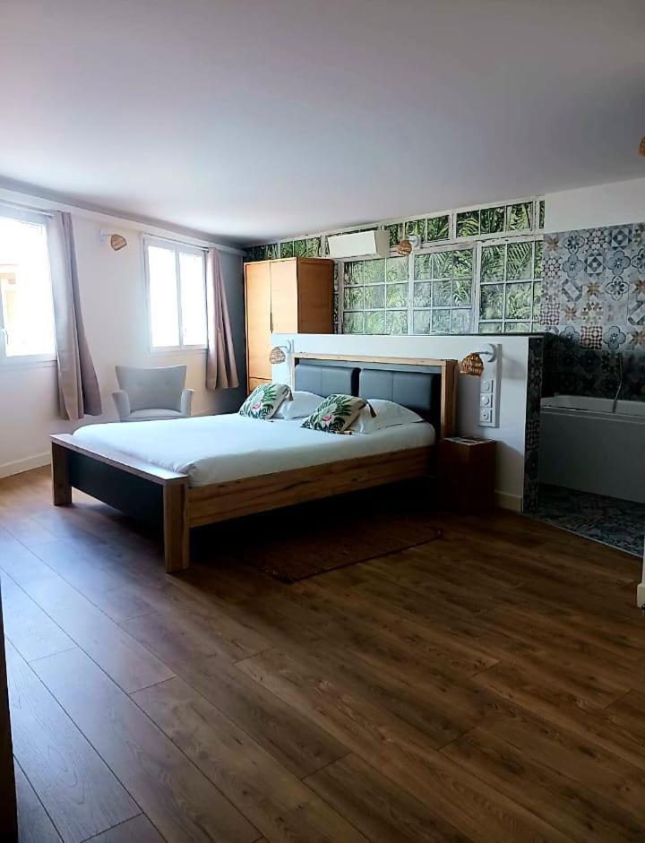 Cotinga Hotel Villars-les-Dombes Bagian luar foto