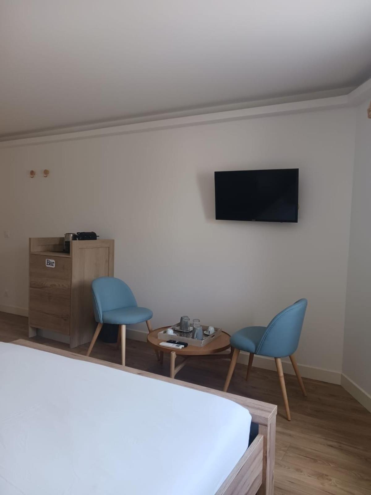 Cotinga Hotel Villars-les-Dombes Bagian luar foto