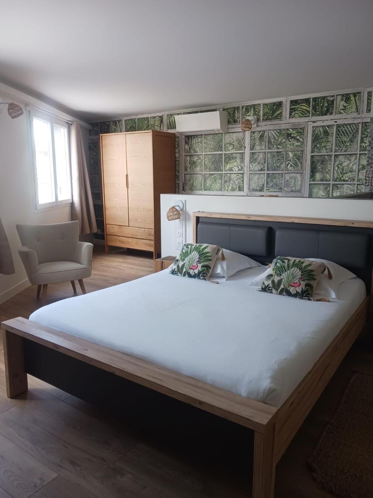 Cotinga Hotel Villars-les-Dombes Bagian luar foto